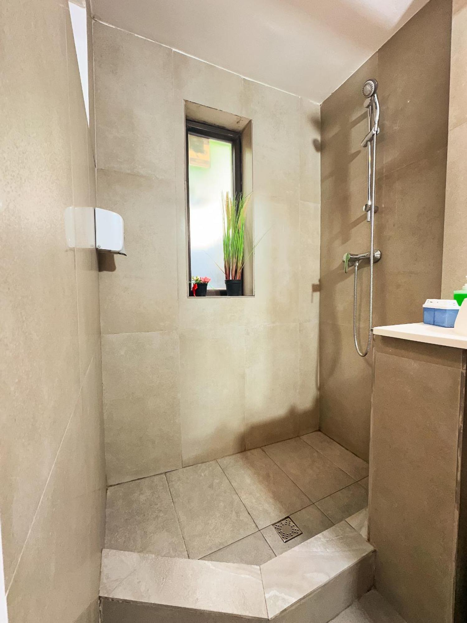Venus Central Lux Studio Craiova Ngoại thất bức ảnh