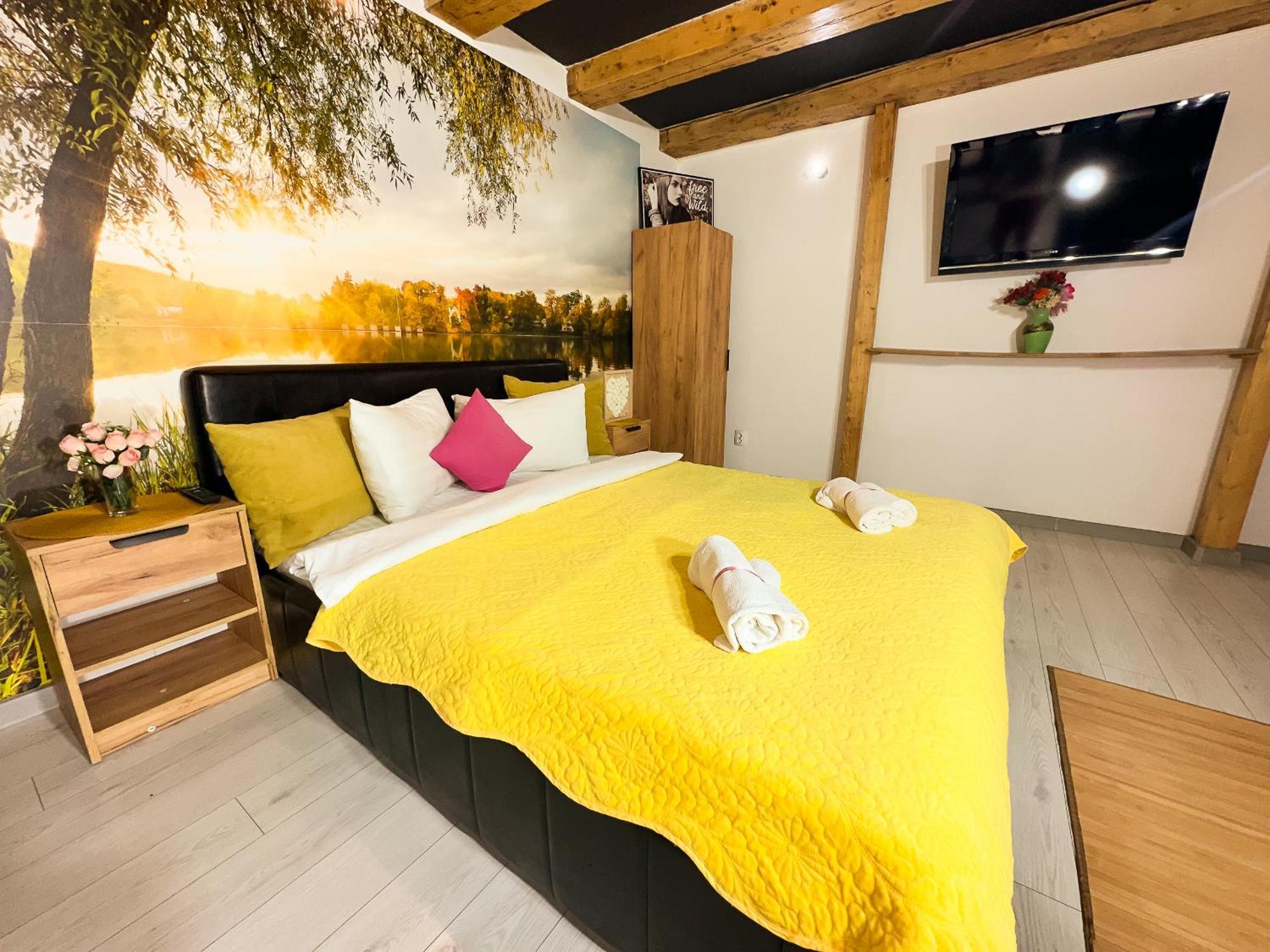 Venus Central Lux Studio Craiova Ngoại thất bức ảnh